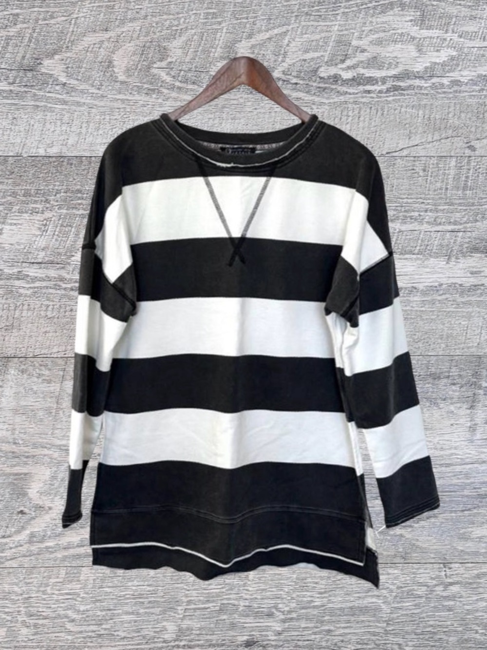 Collection by Cezele Stiped Sweater